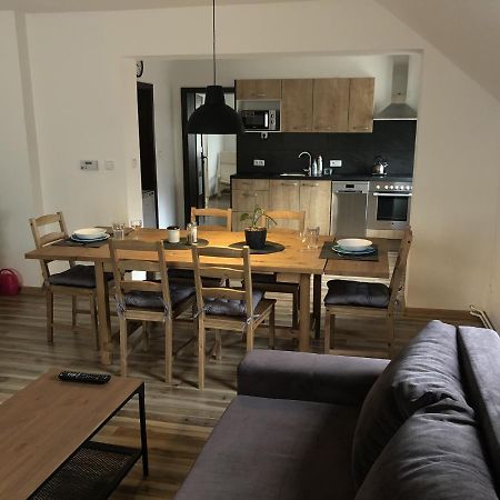 Apartman Pod Hradem Apartment เชสกา คาเมนิเซอ ภายนอก รูปภาพ